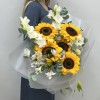 5 подсолнухом с белыми гладиолусами